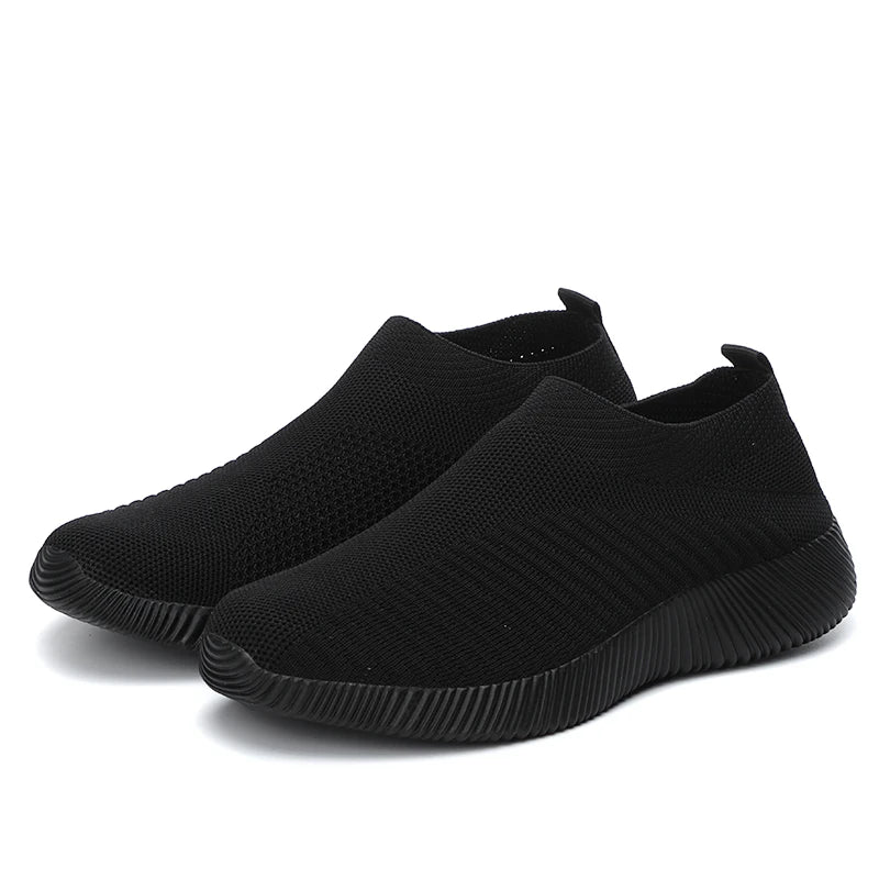 Women's Slip-On Mesh Sneakers – Lightweight & Breathable Walking Shoes