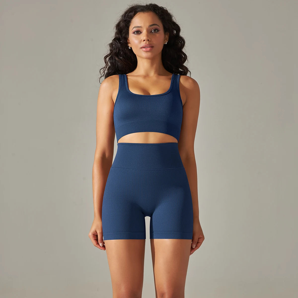 Seamless Yoga Set – Square Neck Sports Bra & High-Waist Shorts