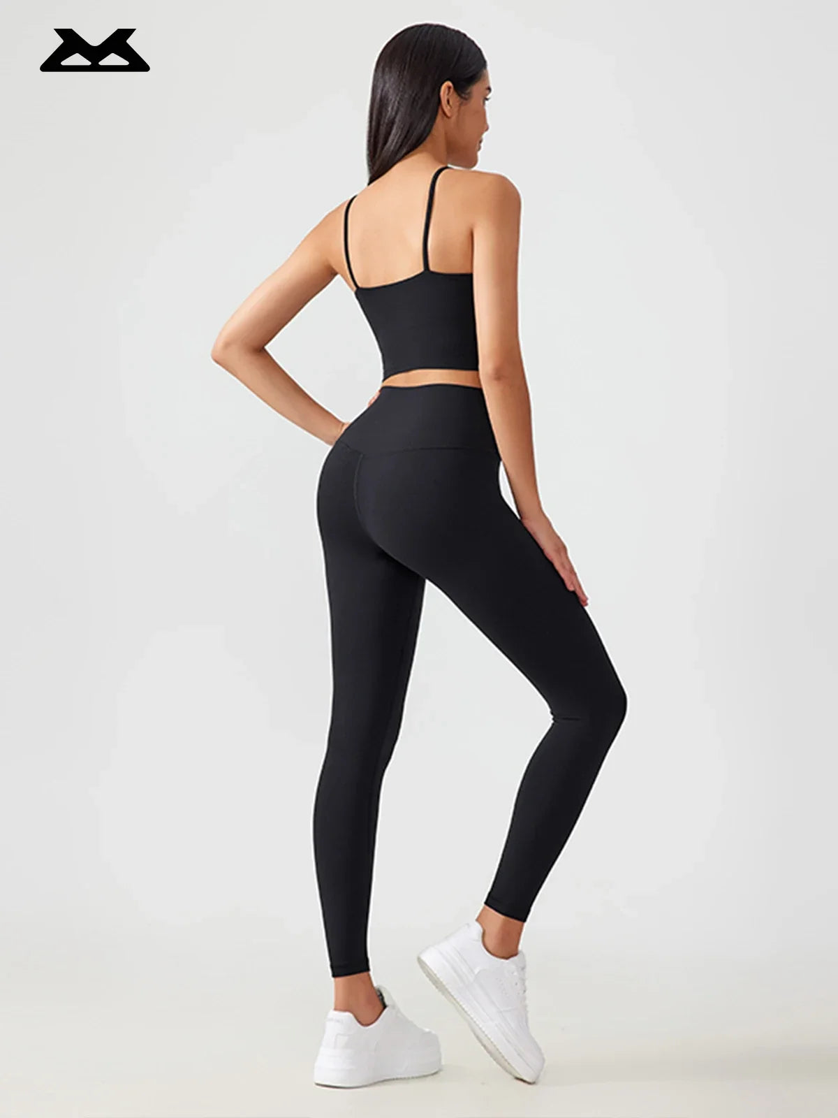 Women’s Sports Tank – Push-Up Bra, Crisscross Back